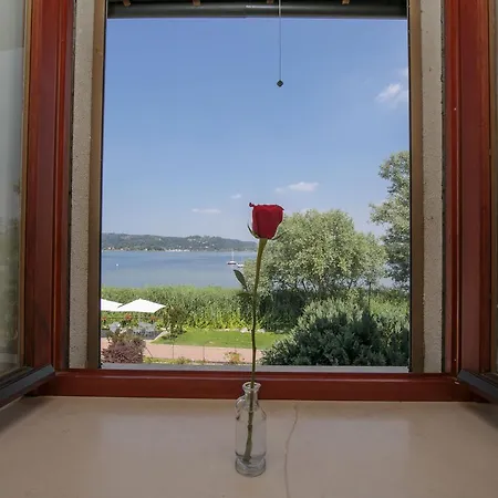 Il Porticciolo Sul Lago Apartment *
