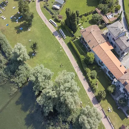 Il Porticciolo Sul Lago Apartment